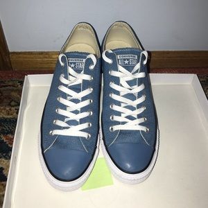Converse RipStop Low. size 9 mens. Size 11 women’s